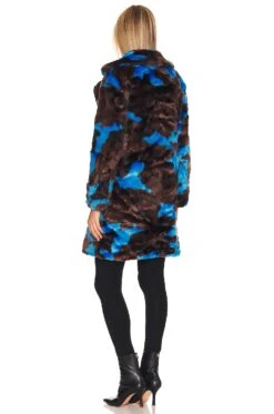 APPARIS Jahaira 2 Faux Fur Coat Blue & Espresso Camo 9 APPARIS Jahaira 2 Faux Fur Coat Blue & Espresso Camo -Camila coelho Shop APRS WO102 V4