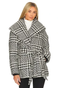Plaid Puffer Coat Pure Emotions
