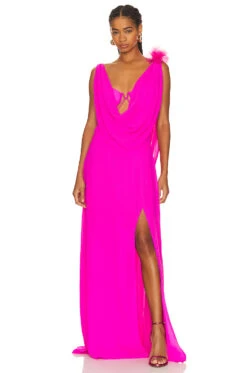 Front Page 46 ABENDKLEID DAVIS Pink