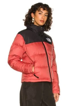 The North Face 1996 Retro Nuptse Jacket Faded Rose -Camila coelho Shop TNOR WO90 V3